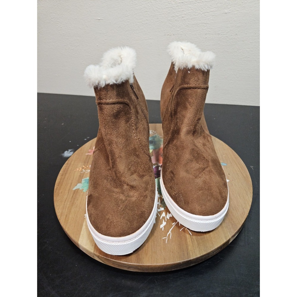 a.n.a Wedge Bootie Sneaker Brown NEW Faux Fur & Suede Ankle Comfort‎ W/8.5 NWOB